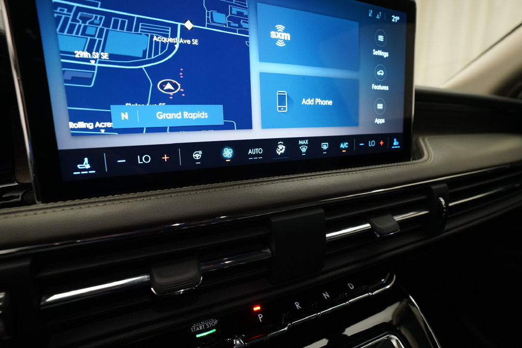 Used 2023 Lincoln Corsair Grand Touring w/ Equipment Group 302A AWD/4WD image 21