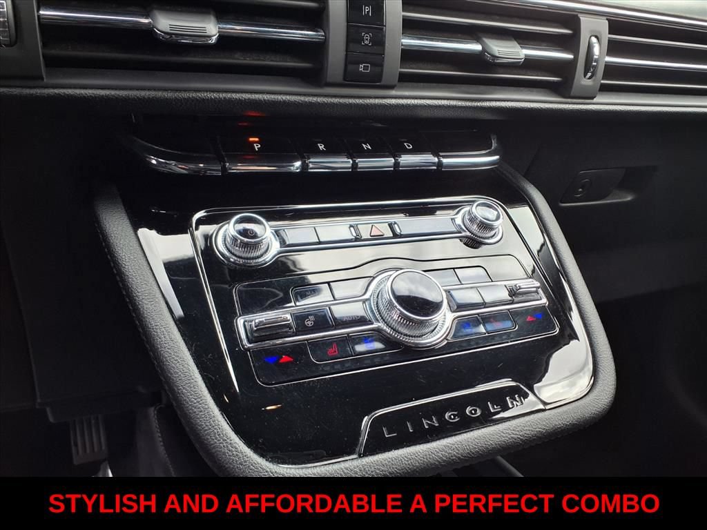 Used 2022 Lincoln Corsair AWD w/ Equipment Group 101A image 16