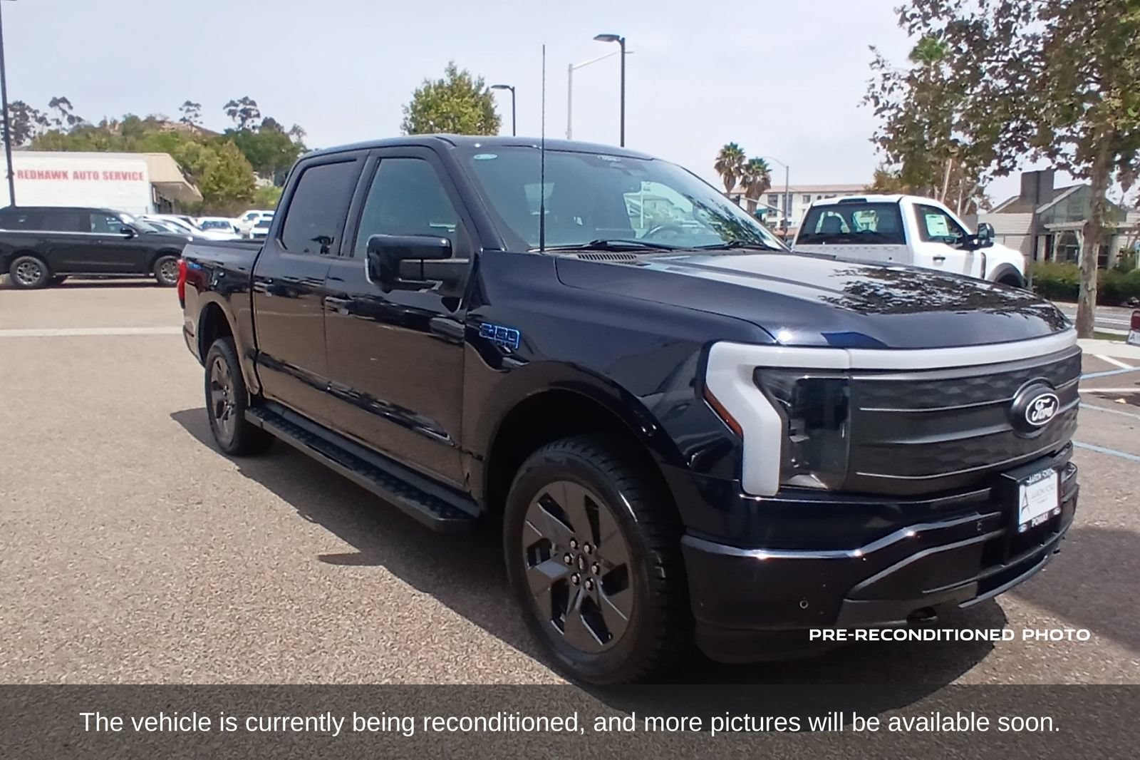 Used 2024 Ford F150 Lightning Lariat AWD/4WD image 3