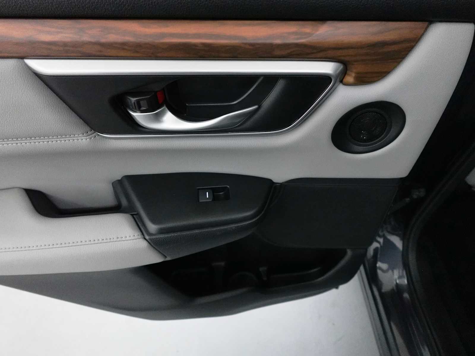 Used 2019 Honda CR-V EX-L image 25