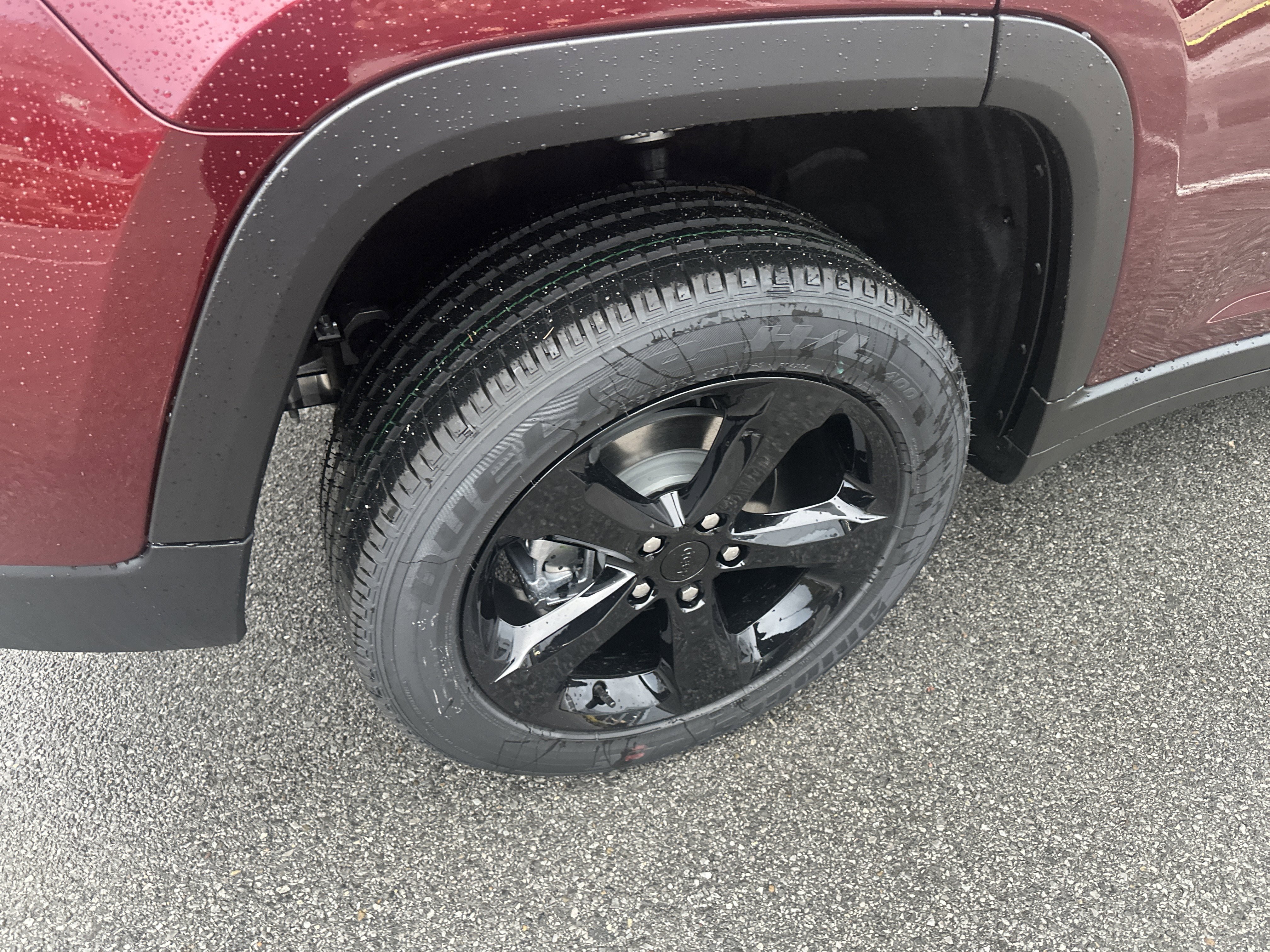 New 2025 Jeep Grand Cherokee Altitude AWD/4WD image 23
