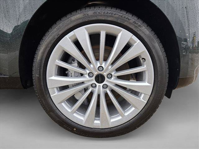 New 2026 Land Rover Range Rover Long Wheelbase SE AWD/4WD image 10