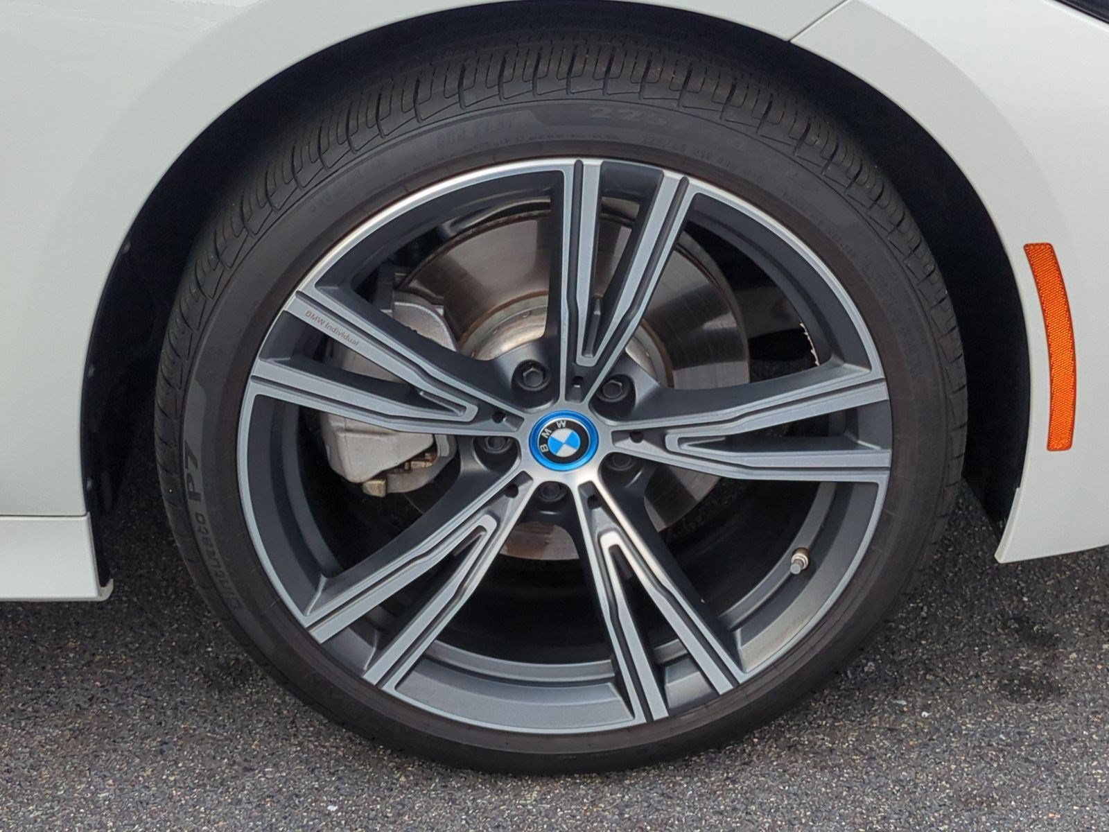 Used 2024 BMW 330e w/ Convenience Package RWD image 13