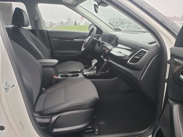 Certified 2025 Kia Seltos S image 17