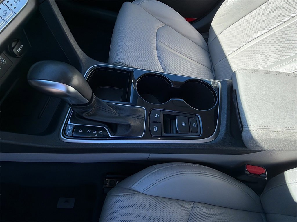 Used 2018 Hyundai Sonata Limited w/ Limited Ultimate Package 03 image 3