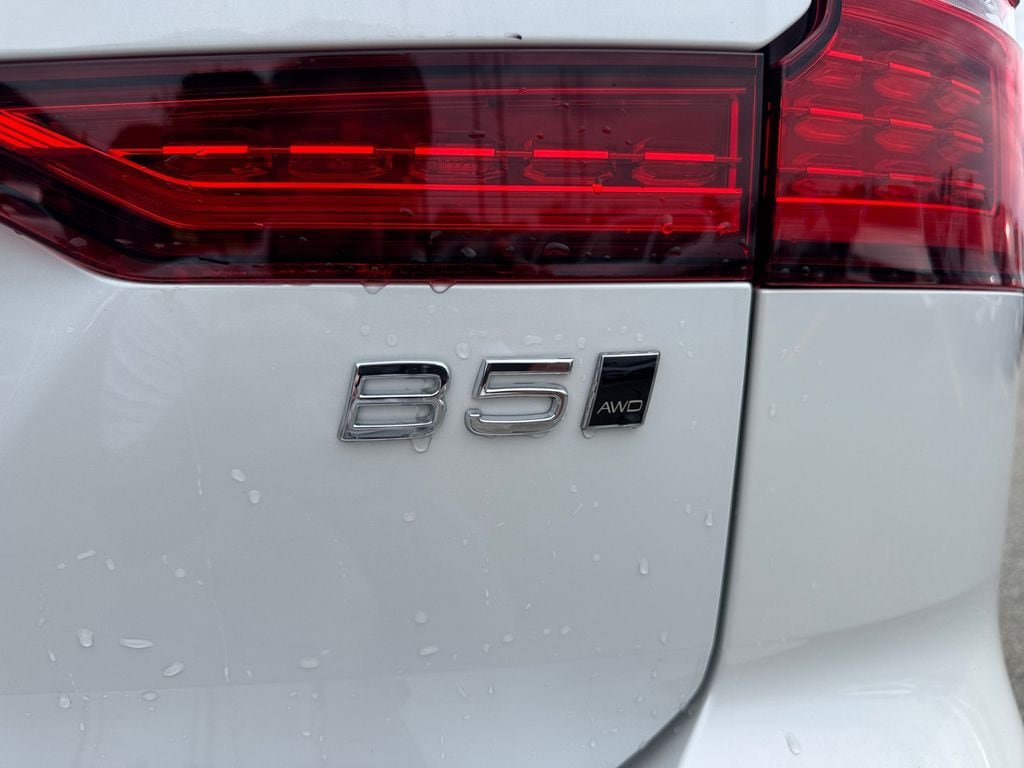 New 2026 Volvo V60 B5 Cross Country Ultra w/ Protection Package Premier AWD/4WD image 10
