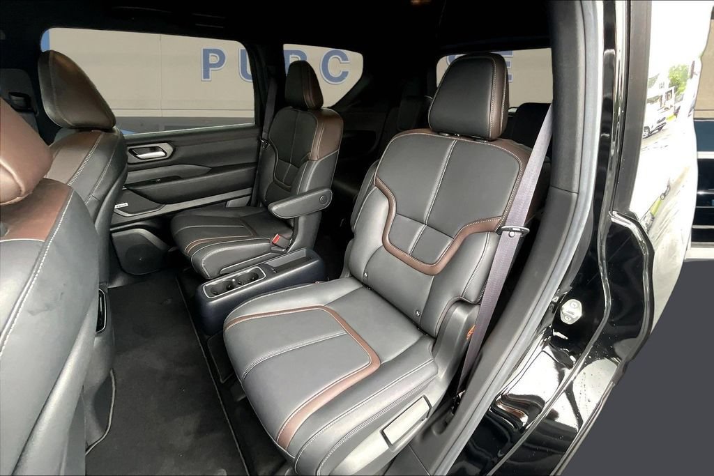 Used 2025 Nissan Armada SL w/ Captain's Chari Seat Package AWD/4WD image 24