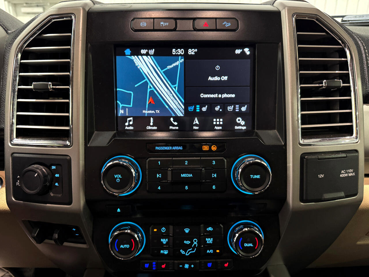 Used 2017 Ford F250 Lariat w/ Lariat Ultimate Package image 37