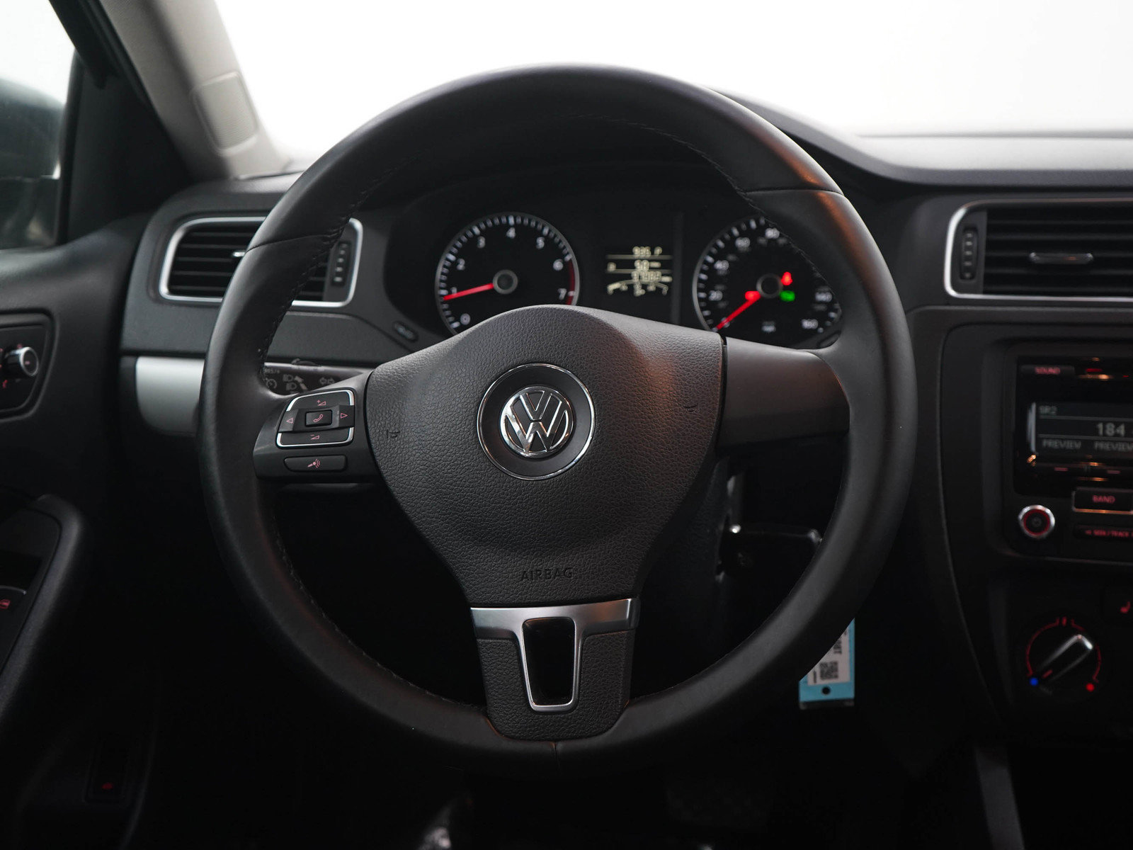 Used 2014 Volkswagen Jetta SE FWD image 15