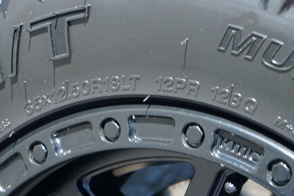 Used 2024 GMC Sierra 3500 Denali Ultimate image 47