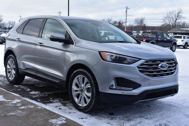 Used 2024 Ford Edge Titanium image 7