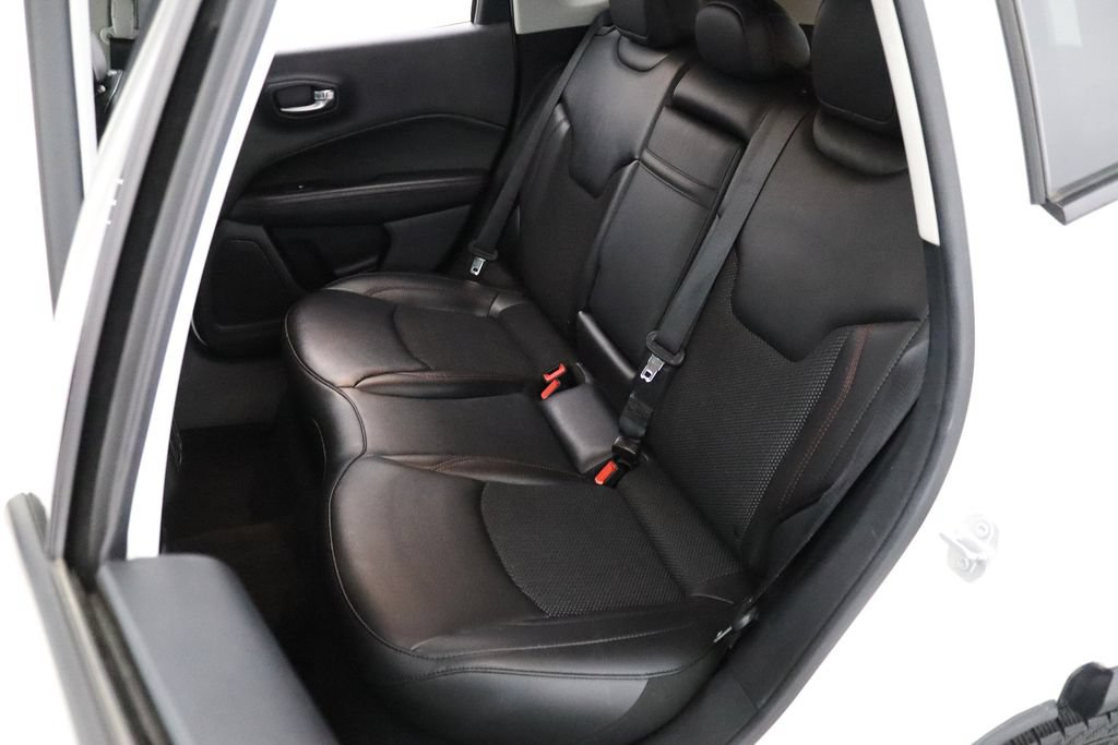 Used 2019 Jeep Compass Trailhawk AWD/4WD image 14