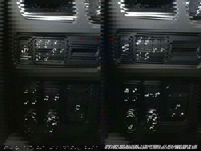 Used 2021 Chevrolet Suburban Z71 w/ Z71 Off-Road Package AWD/4WD image 54