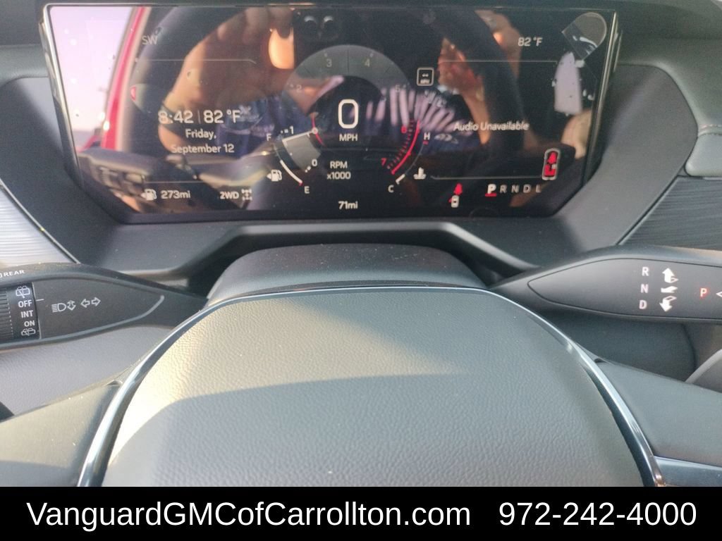 New 2026 GMC Acadia AT4 w/ LPO, Floor Liner Package AWD/4WD image 12