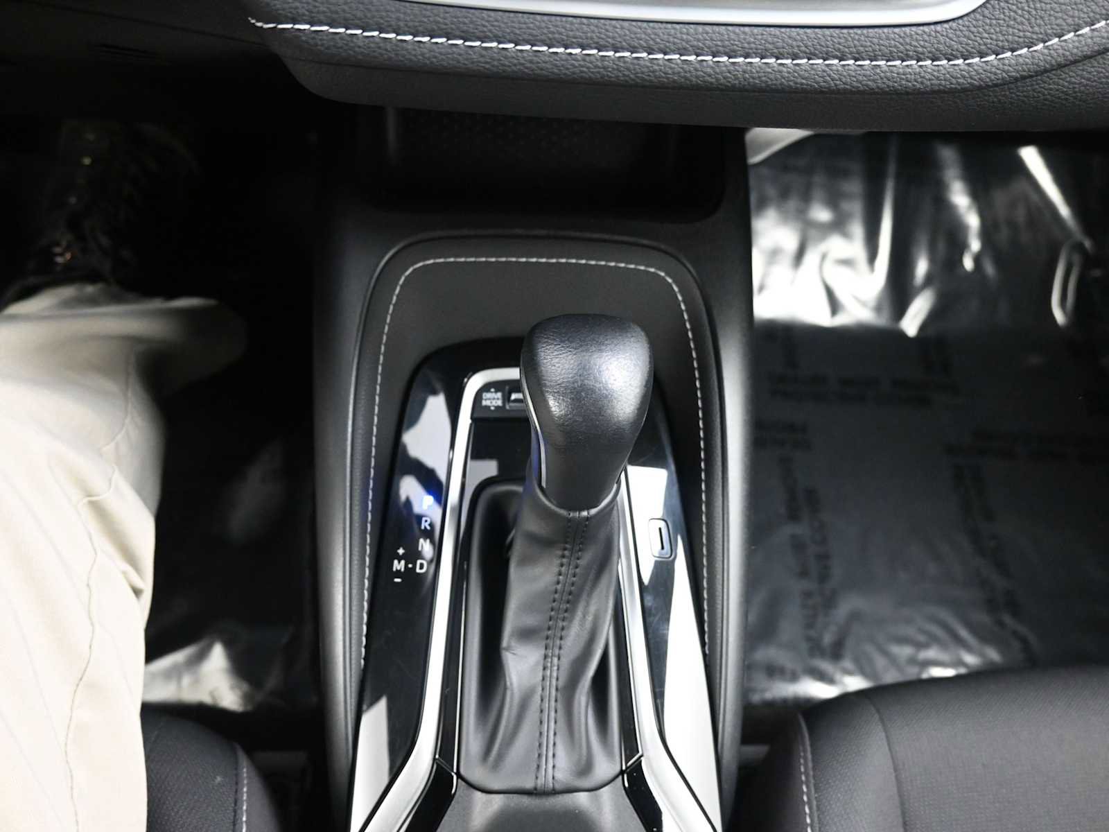 Used 2024 Toyota Corolla SE image 23