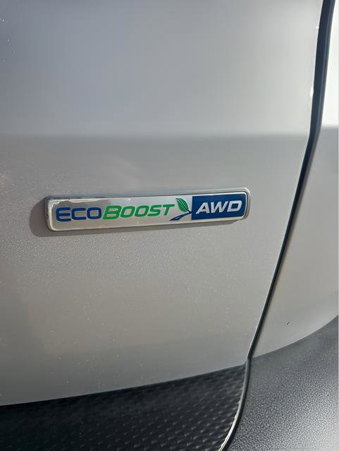 Used 2020 Ford Escape SE image 31