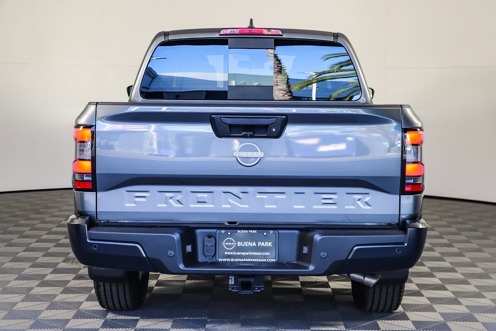 New 2027 Nissan Frontier S w/ Tow Package RWD image 7