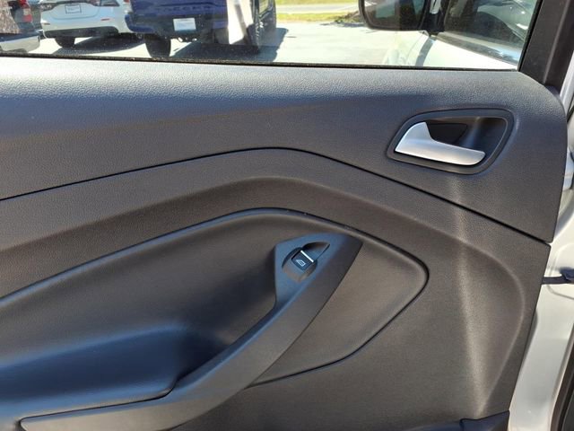 Used 2019 Ford Escape SE FWD image 6