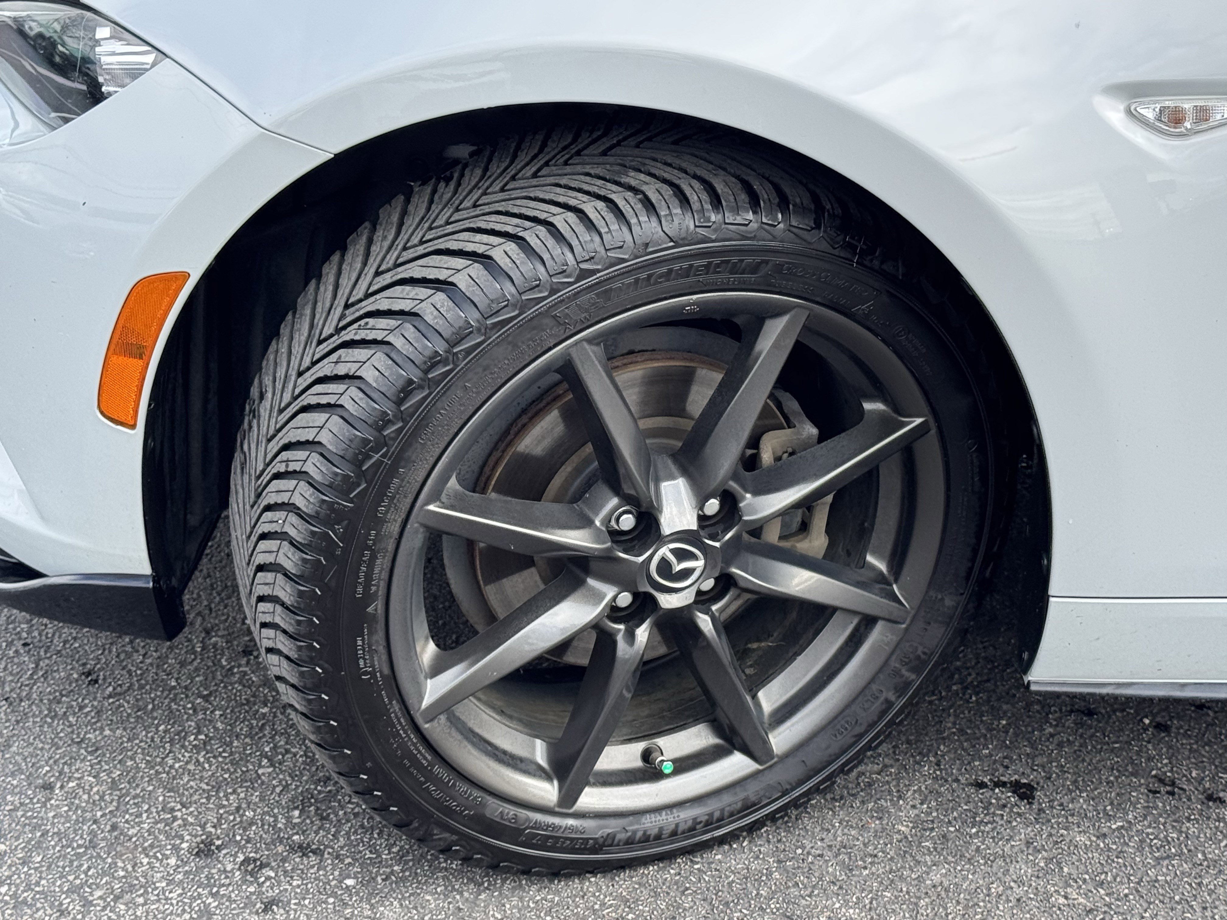 Used 2017 MAZDA MX-5 Miata RF Club image 38