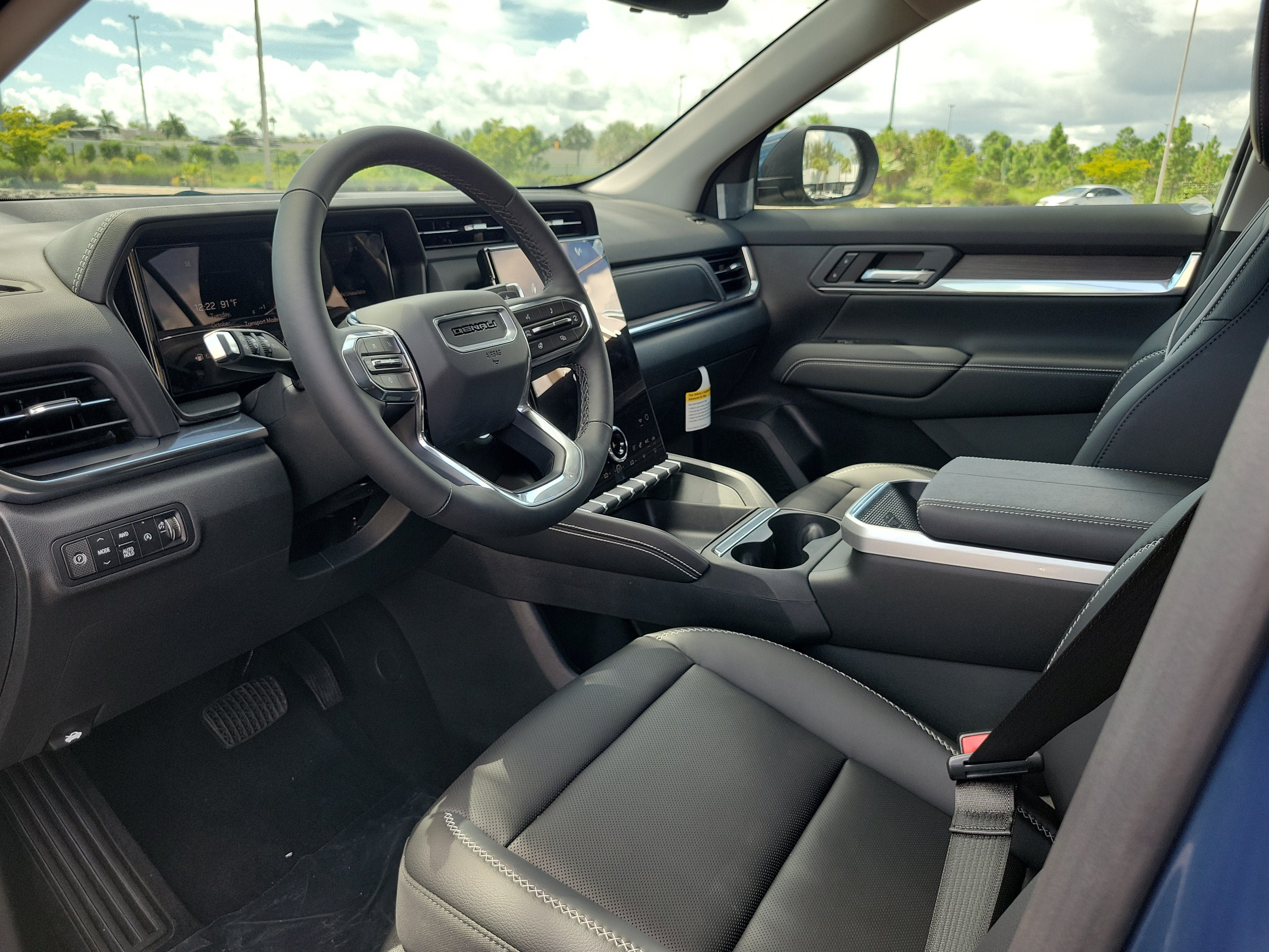 New 2027 GMC Terrain Denali w/ LPO, Floor Liner Package AWD/4WD image 8