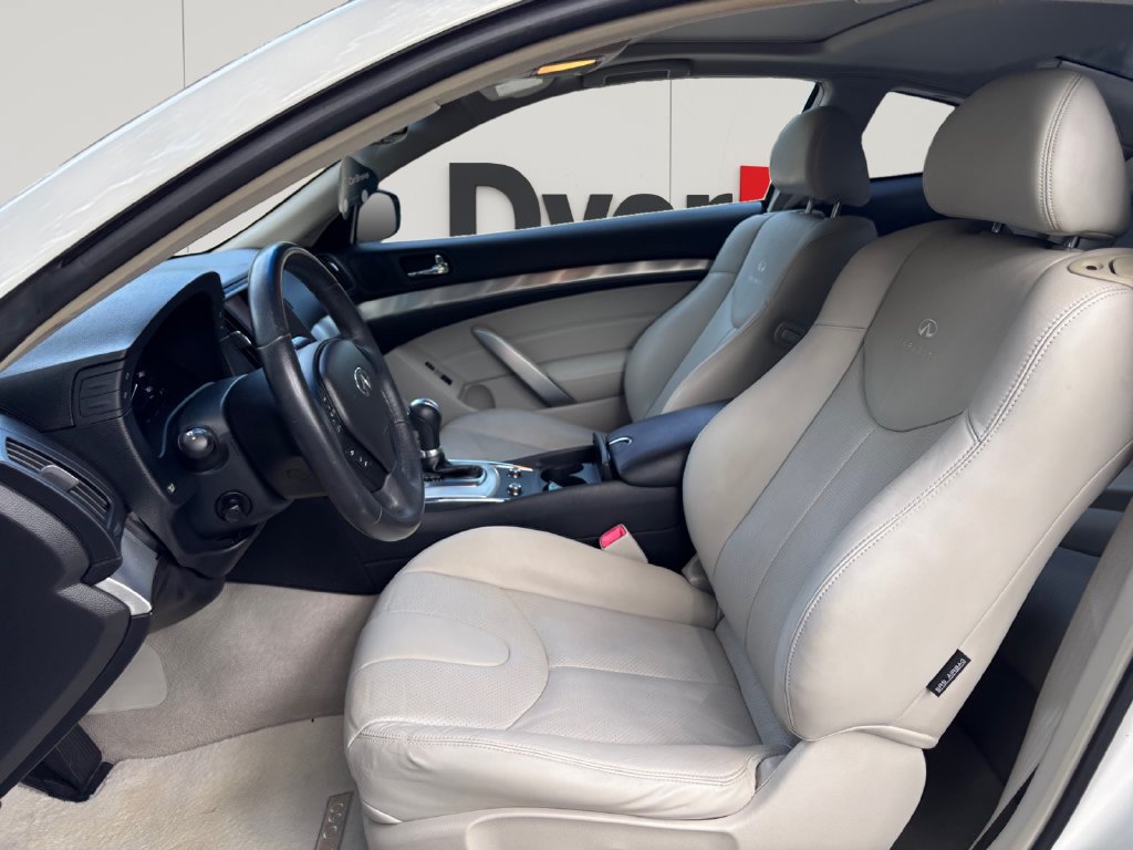 Used 2014 INFINITI Q60 Journey w/ Premium Package RWD image 10