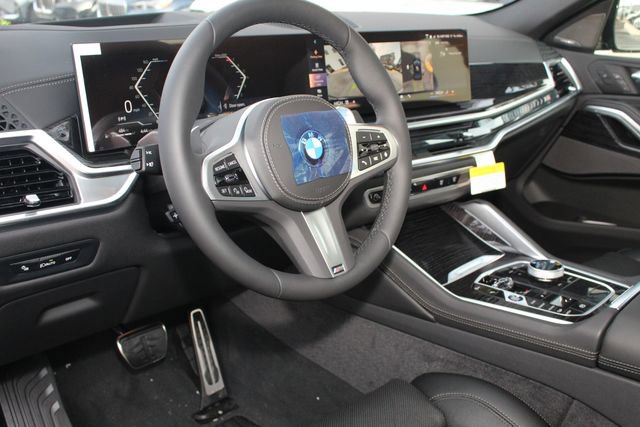 New 2026 BMW X6 xDrive40i w/ Executive Package image 12