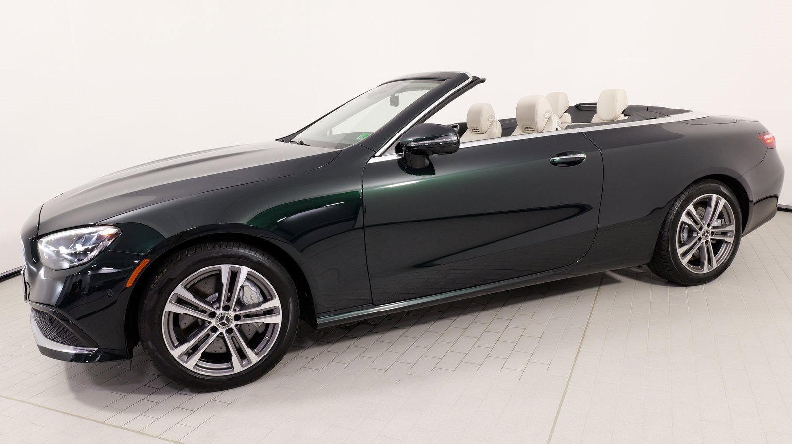 Used 2023 Mercedes-Benz E 450 4MATIC Cabriolet