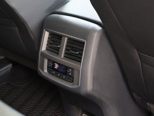 Used 2019 Volkswagen Atlas SEL R-Line image 17