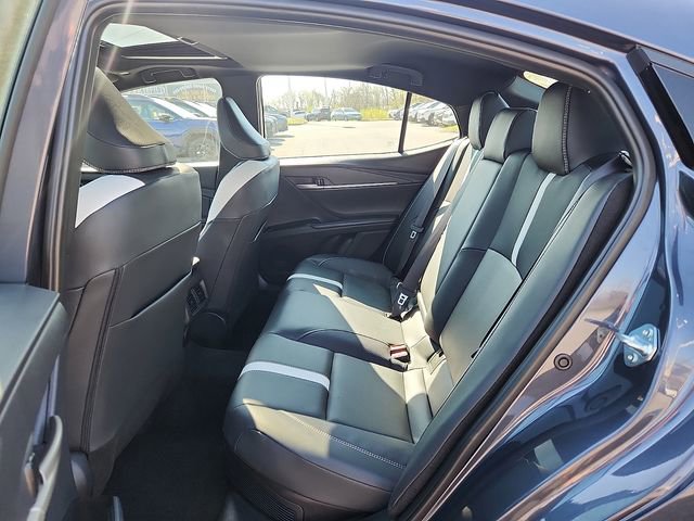 Used 2026 Toyota Camry SE FWD image 10