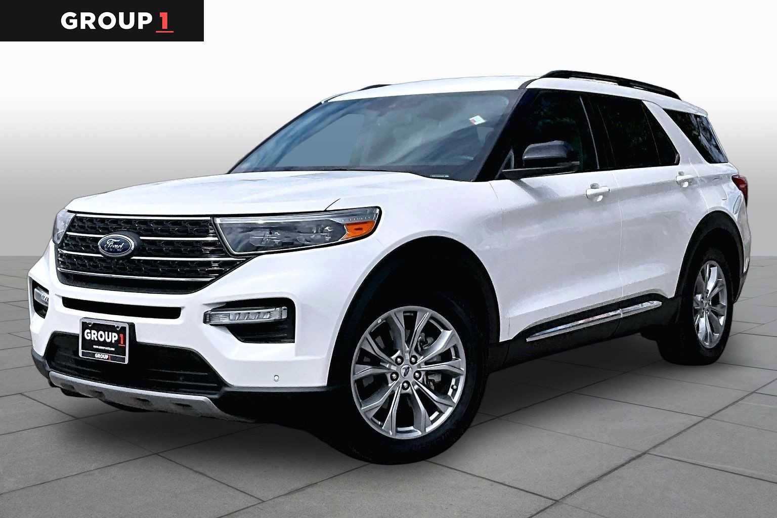 Certified 2024 Ford Explorer XLT w/ Equipment Group 202A RWD image 1