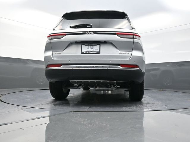 New 2025 Jeep Grand Cherokee Laredo X w/ Luxury Tech Group I image 25