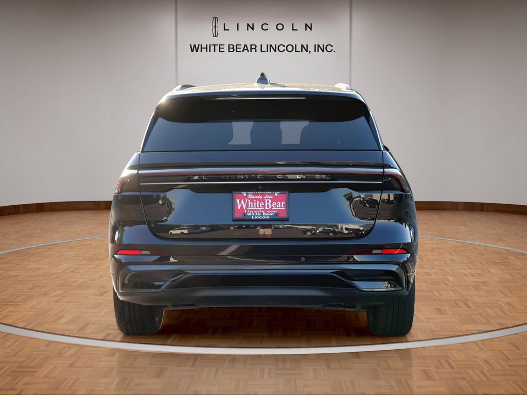 Used 2024 Lincoln Nautilus Reserve w/ Equipment Group 203A AWD/4WD image 13