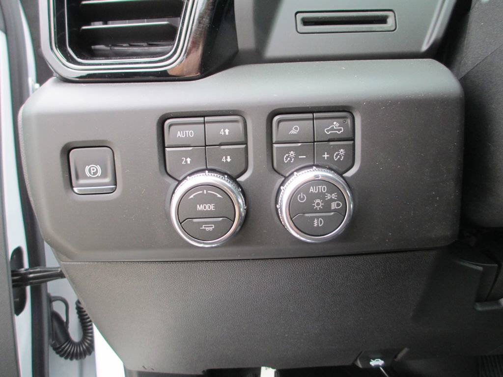 New 2026 GMC Sierra 2500 AT4 AWD/4WD image 16