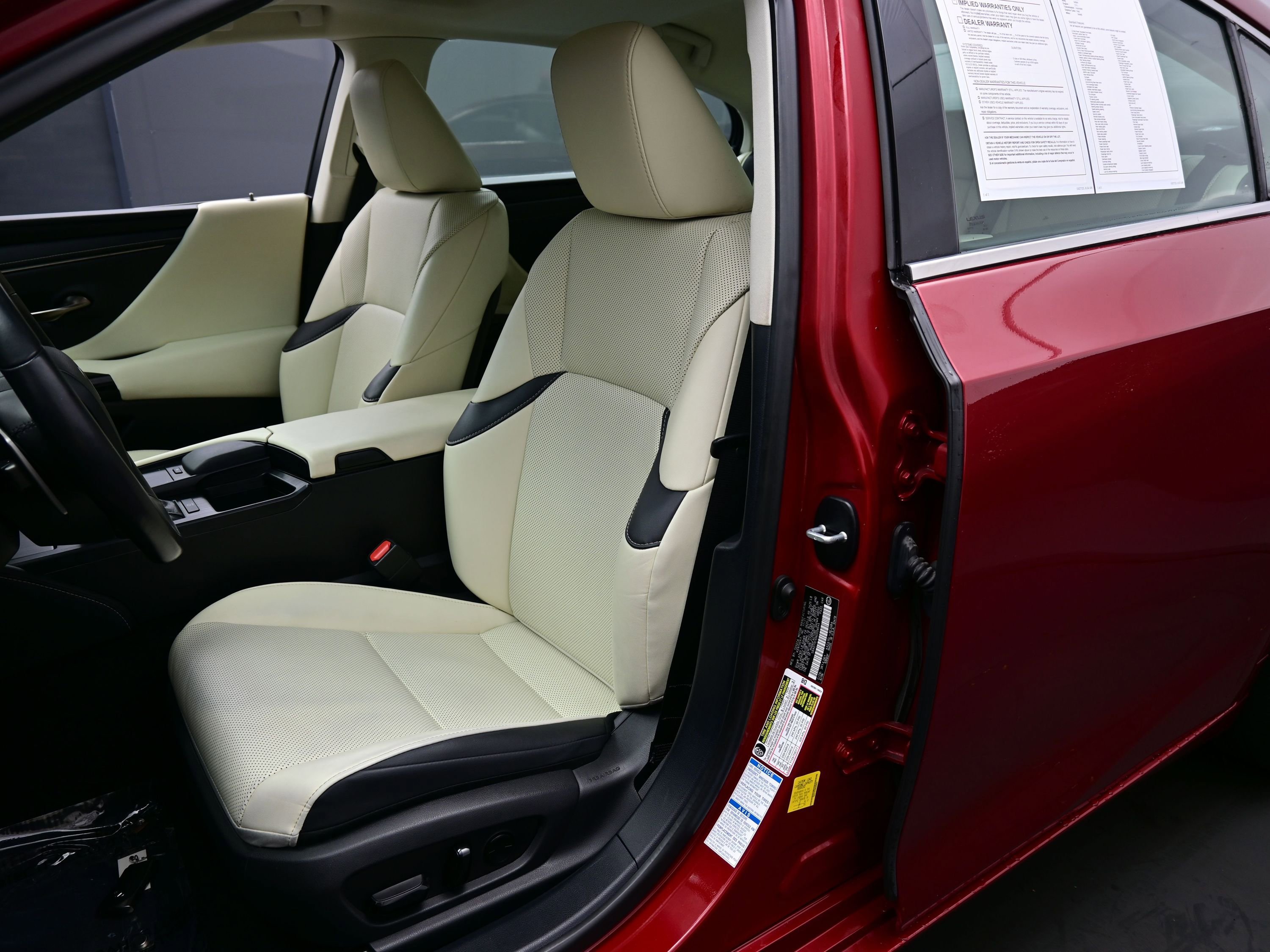 Used 2022 Lexus ES 250 w/ Premium Package image 12