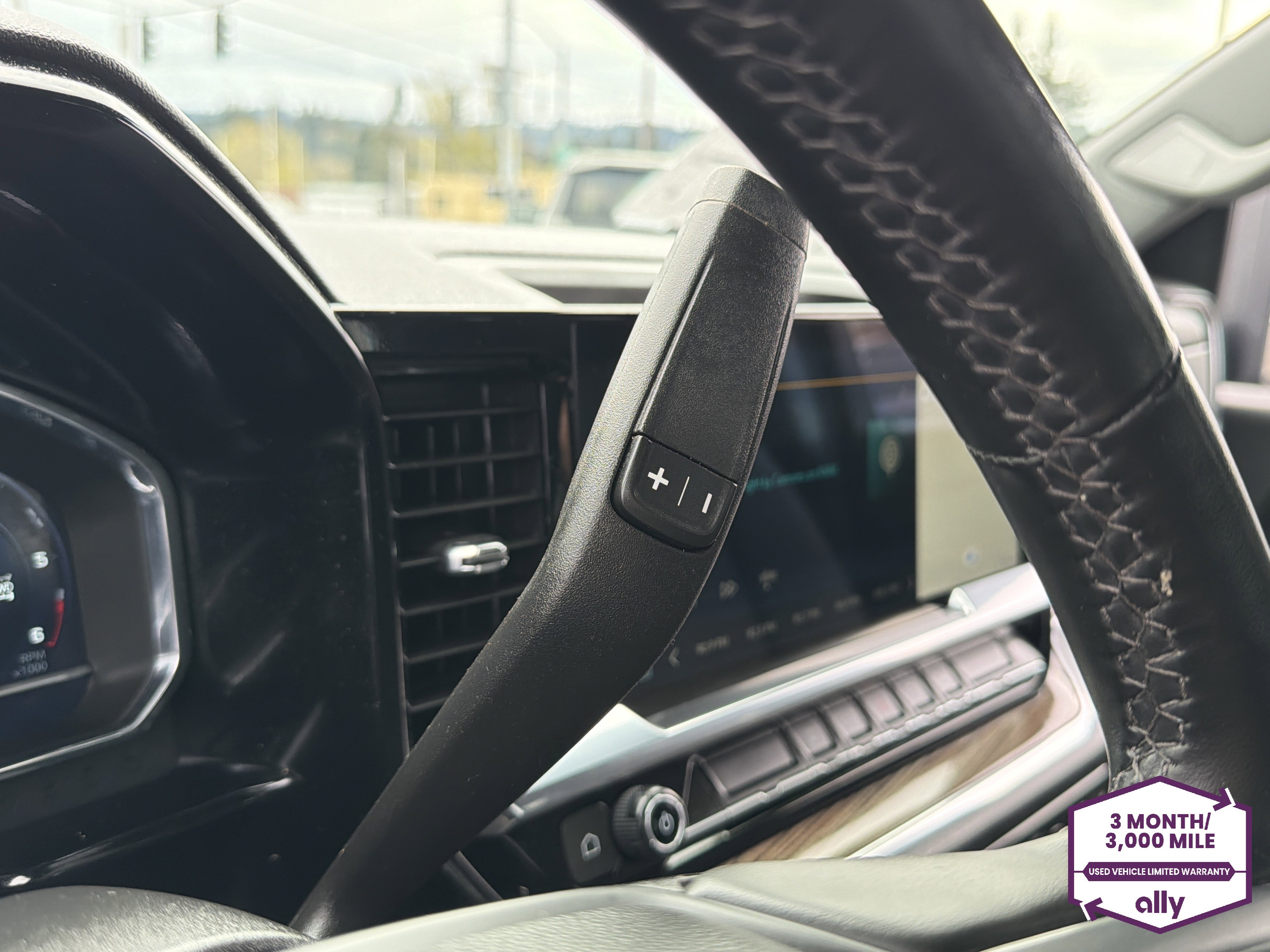 Used 2024 Chevrolet Silverado 2500 LT w/ Convenience Package image 20