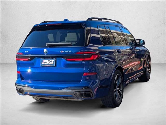 Used 2025 BMW X7 M60i w/ Executive Package image 5