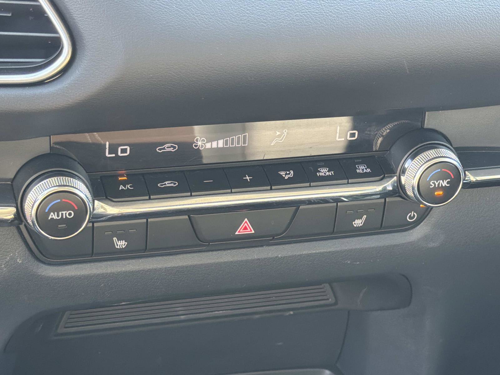 Certified 2025 MAZDA CX-30 AWD 2.5 S w/ Premium Package image 14