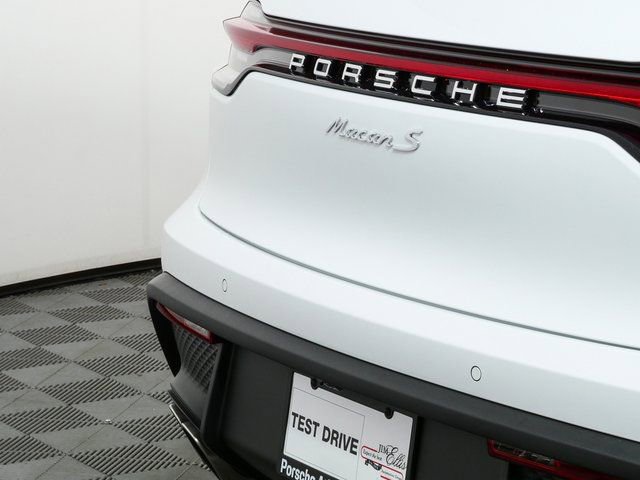 New 2026 Porsche Macan S image 38