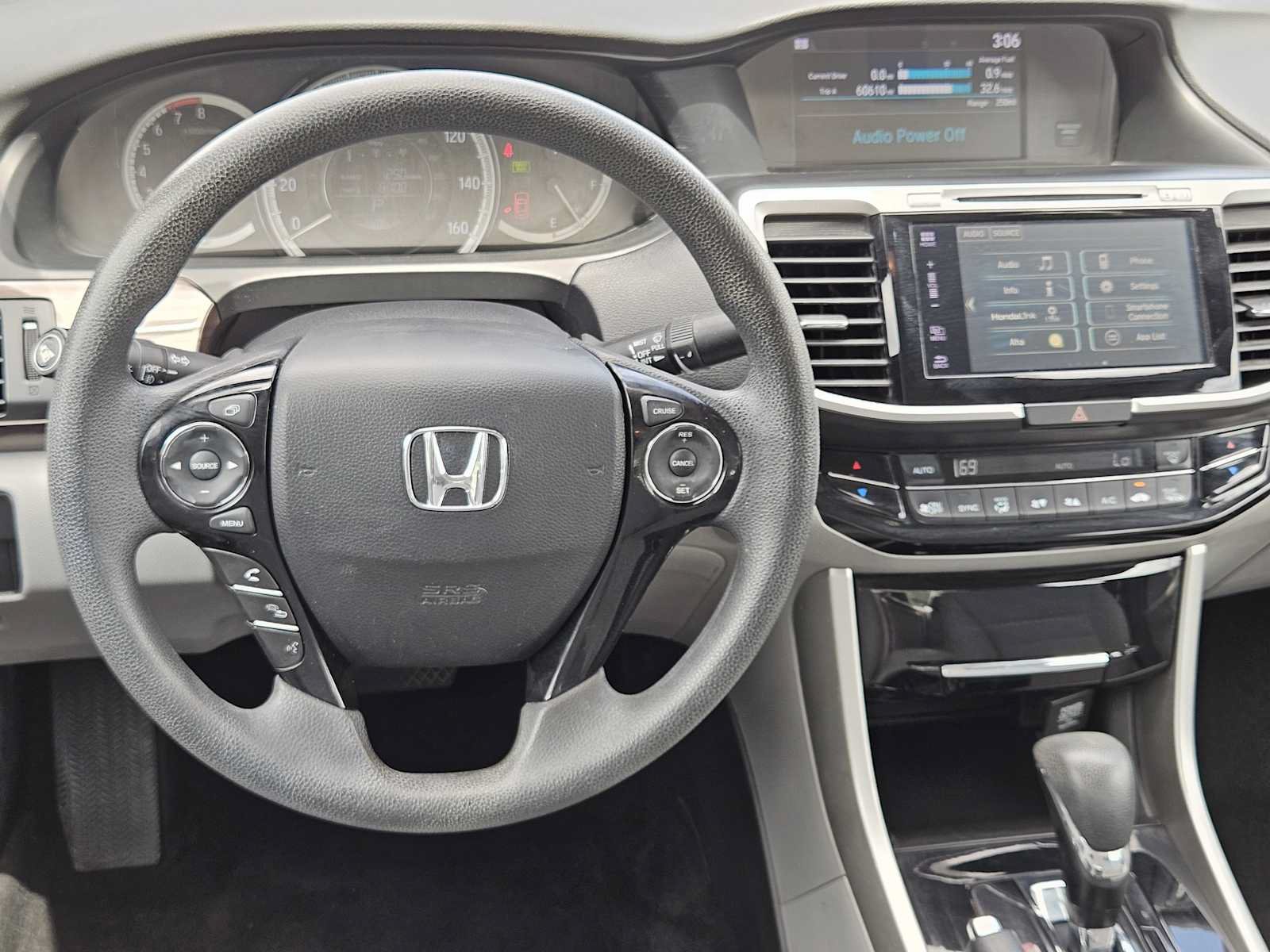 Used 2017 Honda Accord EX image 26