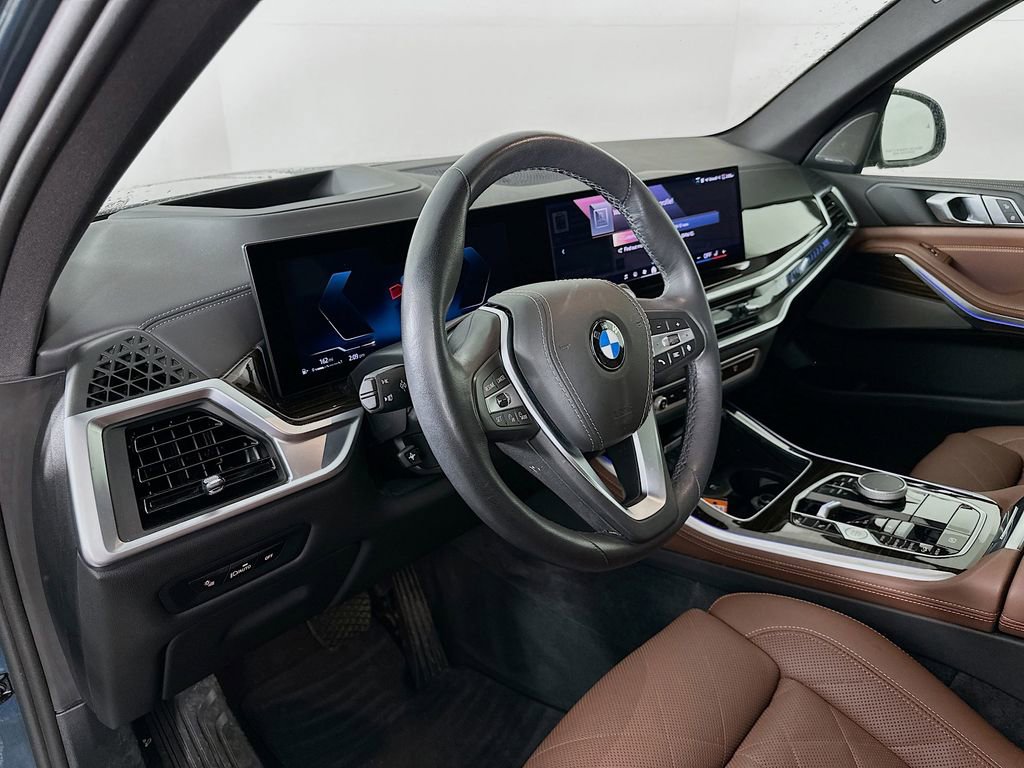 Used 2025 BMW X5 xDrive40i image 13