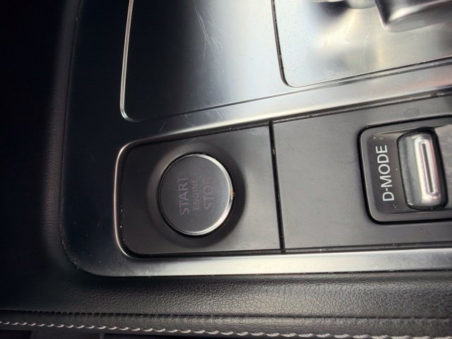Used 2023 INFINITI QX60 Luxe w/ Performance Audio Package FWD image 36
