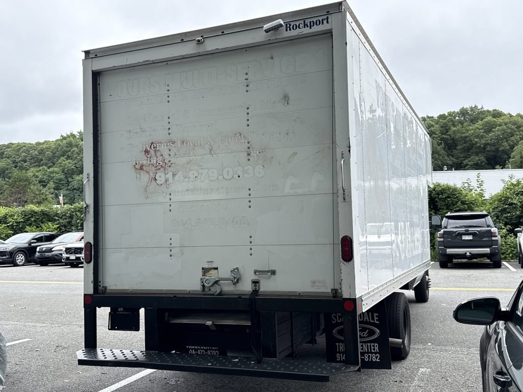 Used 2019 Ford E-350 and Econoline 350 Super Duty w/ Power Windows & Locks Group RWD image 7
