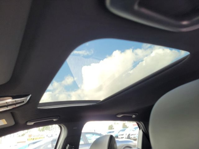 New 2025 Kia K4 GT-Line w/ GT-Line Sunroof Package FWD image 12
