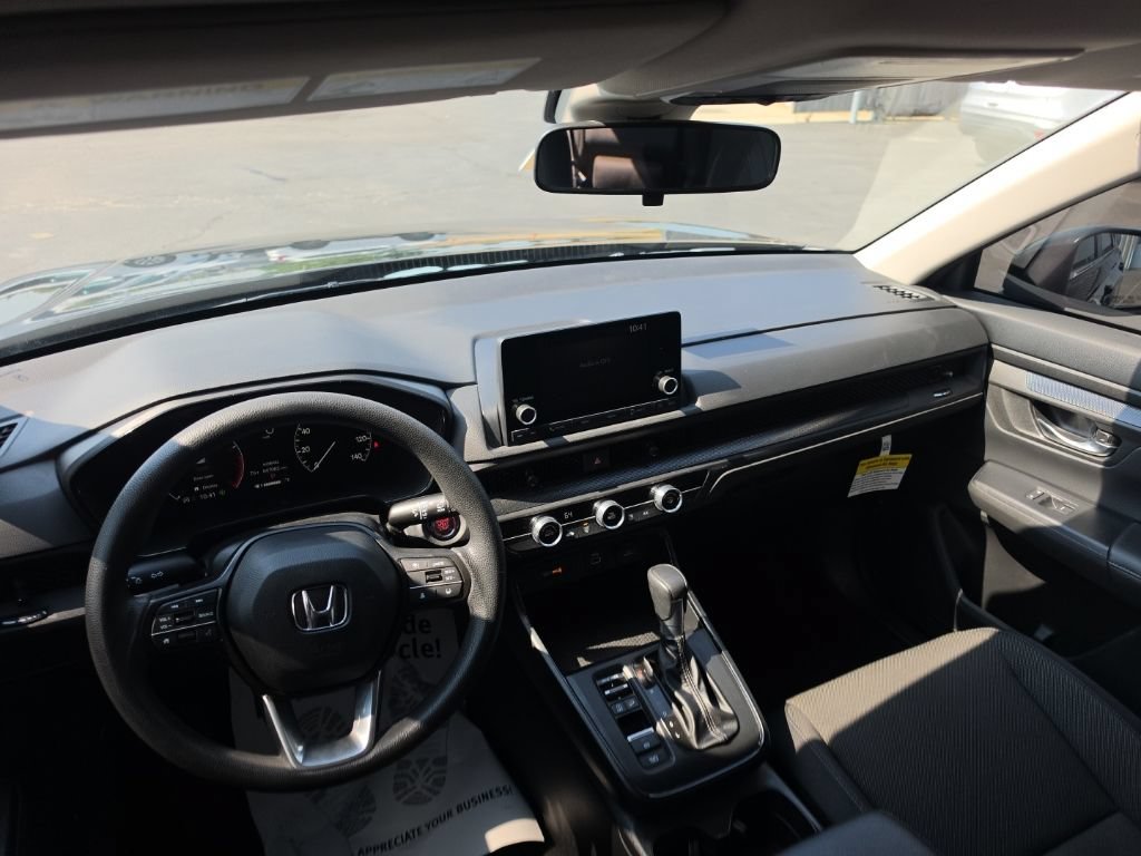 Used 2024 Honda CR-V LX image 27