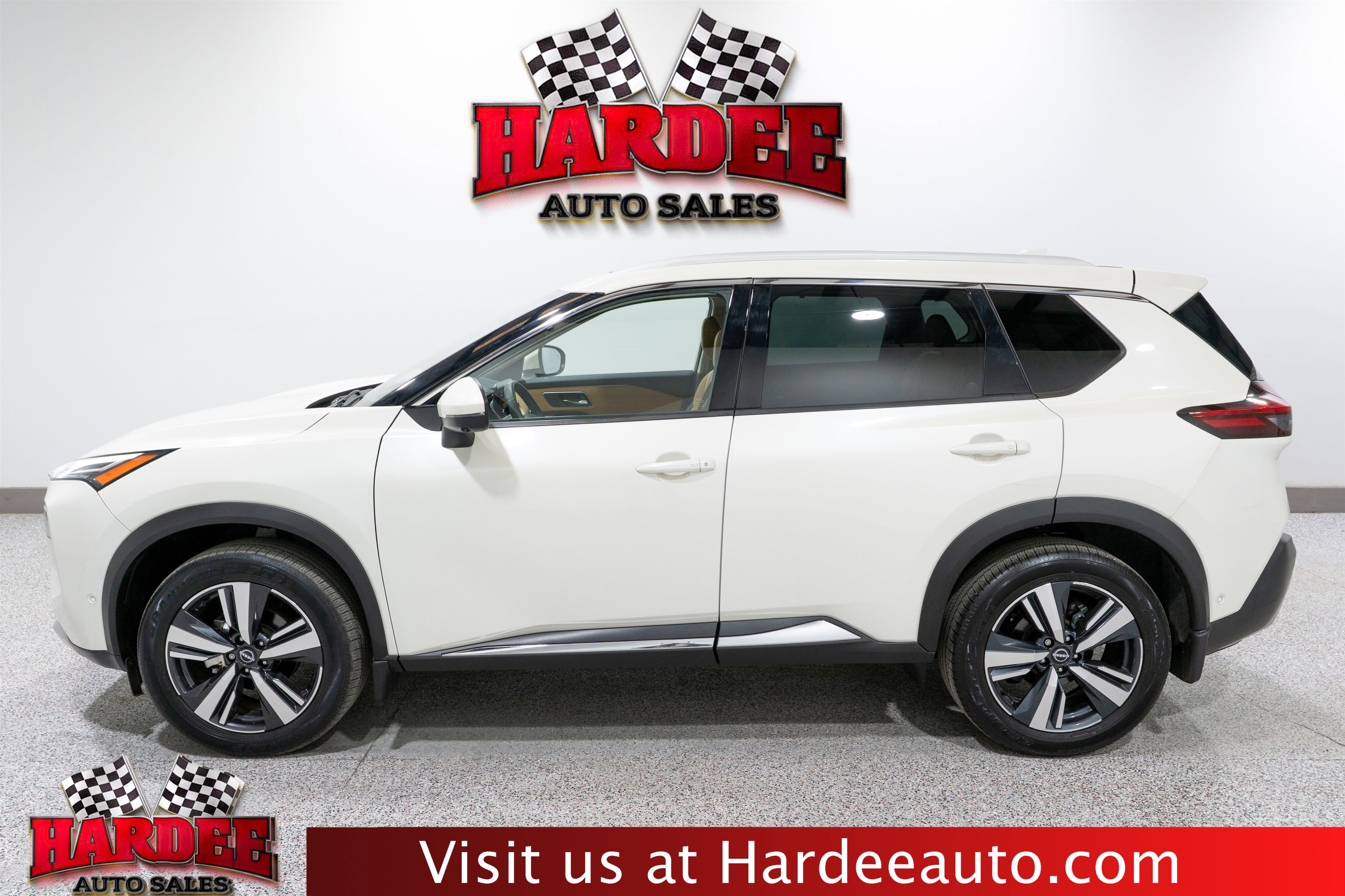 Used 2023 Nissan Rogue Platinum w/ Platinum Premium Package