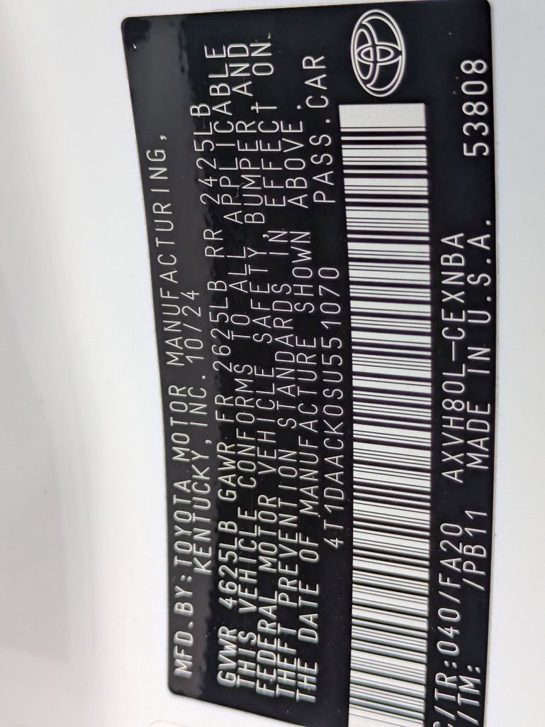 Used 2025 Toyota Camry LE image 36