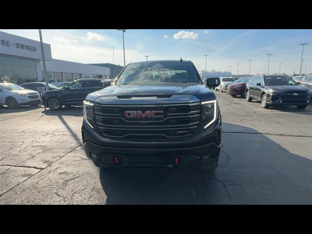 Certified 2024 GMC Sierra 1500 AT4 w/ Technology Package image 3
