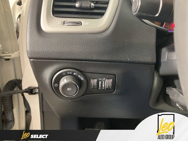 Used 2021 Jeep Compass Latitude AWD/4WD image 12