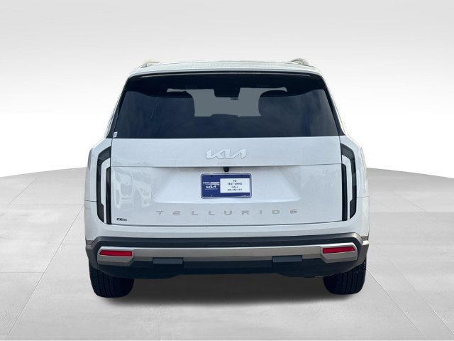 Certified 2027 Kia Telluride EX w/ Towing Package FWD image 5