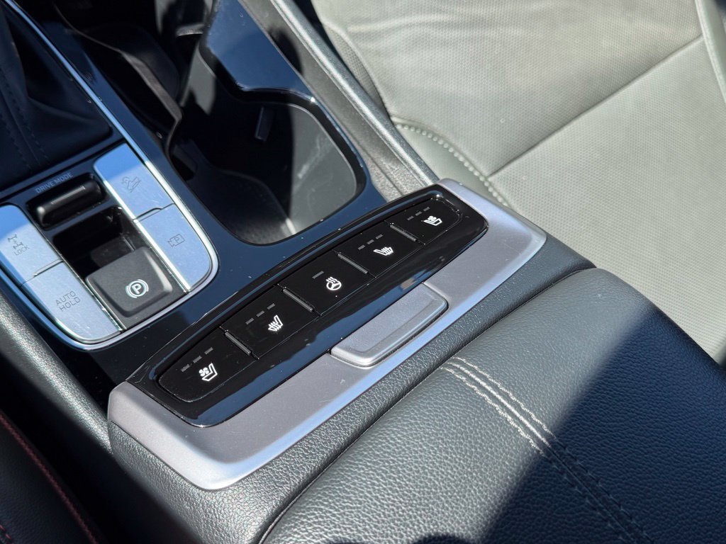 Used 2024 Hyundai Santa Cruz Limited AWD/4WD image 23